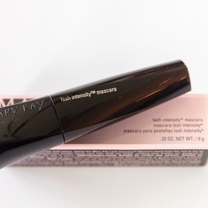 Mary Kay Lash Intensity Mascara (BLACK)